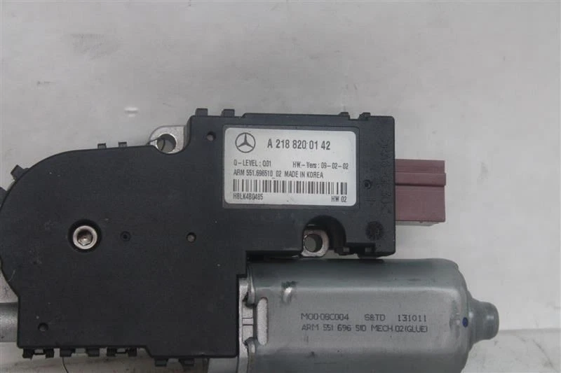 MOTOR TECHO CORREDIZO MERCEDES-BENZ CLS550 CLS63 2012 12 2188200142 1273100 Foto 3 de 4