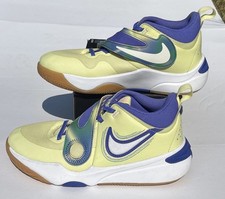 Nike Team Hustle D11 SE Boys Sz 7Y Womens Sz 8.5 Luminous Green Basketball Shoes