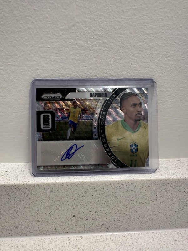 2026 Panini Prizm FIFA World Cup International Ink Auto Raphinha Brazil #II-R
