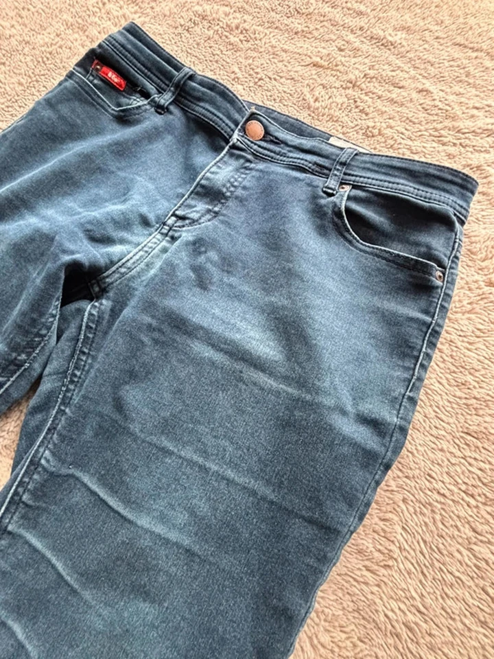 Lee Cooper Pearl Skinny Jeans – Size 12 (W30/32 L28) - Image 2 of 4