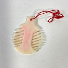 1.5  Vintage Mego Maddie Mod Doll Original Comb With Red String