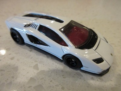 2021 Hot Wheels Car Culture Lamborghini Countach LPI 800-4 Premium Diecast Race