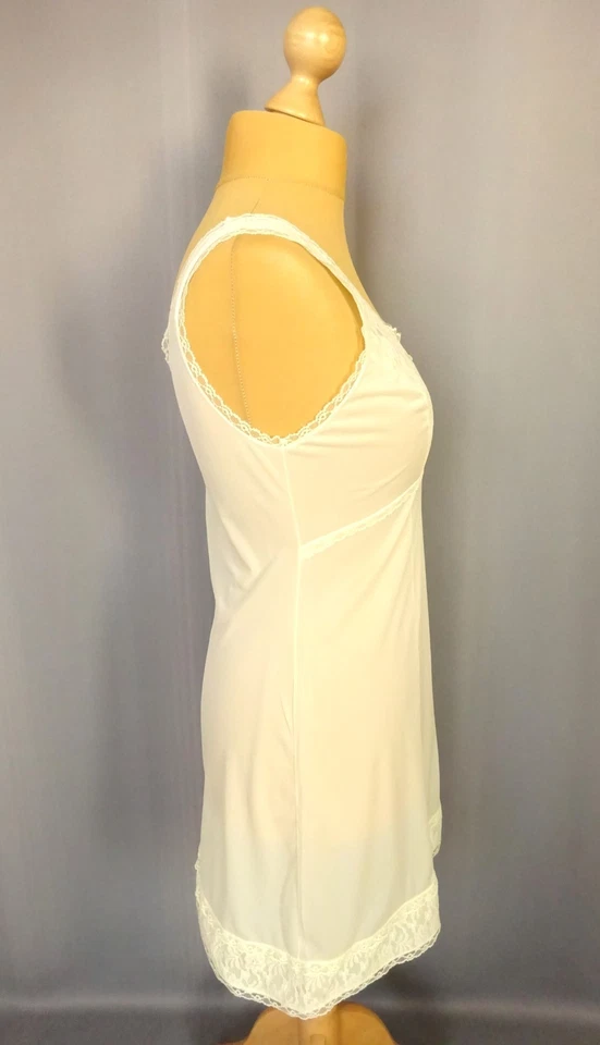 Nuisette Combinaison vintage 70'S dentelle Pastel Taille M FR40 US8 UK12 EU38 - Photo 4/4