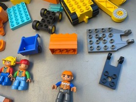 Lego Duplo 10813 Big Construction Site - Bulldozer, Digger, Dump Truck COMPLETE!