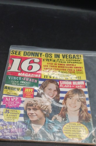 August 1974 16 Magazine – Donny Osmond Cover Alice Cooper Back Cover Loose