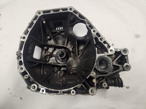94-01 Acura Integra Transmission inner case Manual bell housing GSR LS B16 B18 - Picture 6 of 10