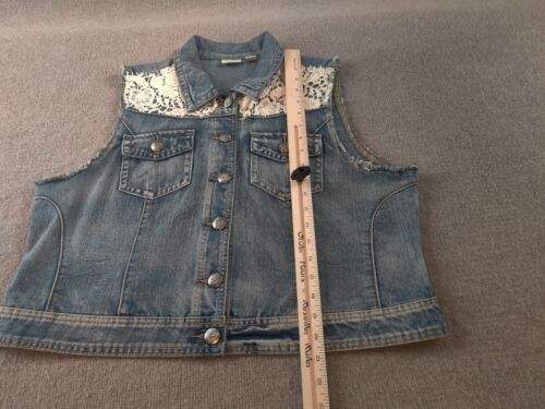 Cato Womans 18/20 Denim Blue Jacket Vest Sleeveless Crochet Leopard Face Buttons - Picture 3 of 11