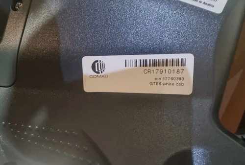 Comau C5G-GTP5 Teach Pendant CR17910287 - Picture 3 of 3