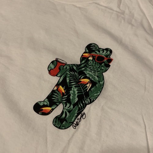 Camisa Gráfica Riot Society Tucán Selva Oso Bebedor Logotipo Corte Regular Talla XL - Imagen 2 de 4
