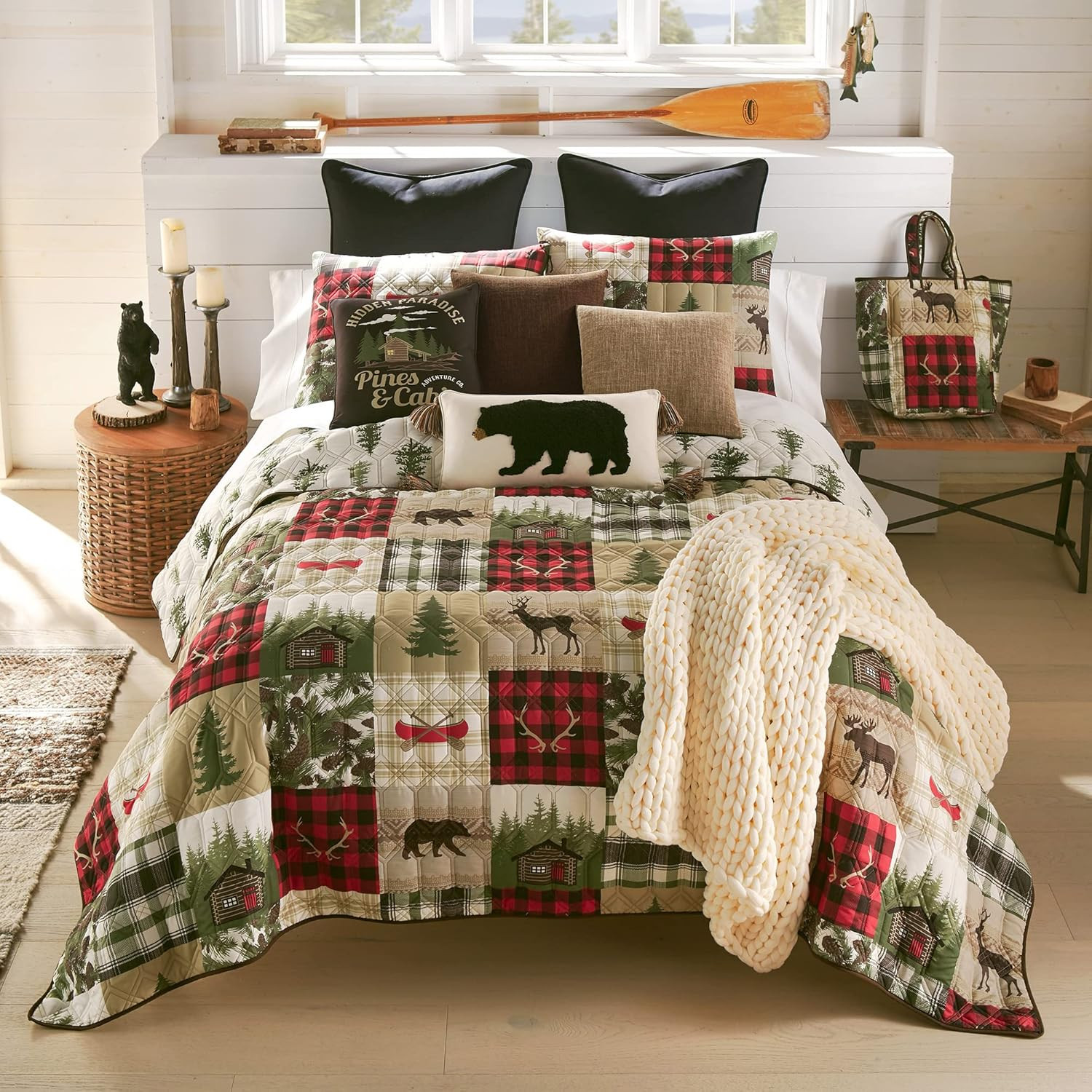 Cedar Lodge Queen Bedding Set - 3 Piece Quilt & Pillow Shams - Washable