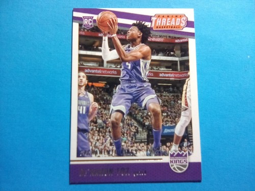 2017/18 Panini Threads Basketball #90 De'Aaron Fox RC Sacramento Kings - Picture 2 of 3