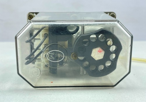 Interruptor de presión control industrial Moeller Klockner MSC11+W-MCS MCS - Imagen 7 de 13