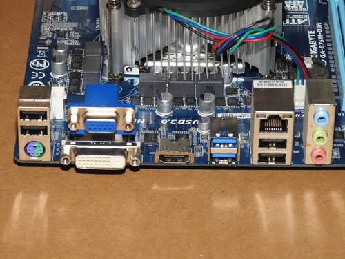 Gigabyte GA-B75M-D3H Mainboard Bundle 16GB RAM Intel Core i7-3770S - Bild 2 von 2