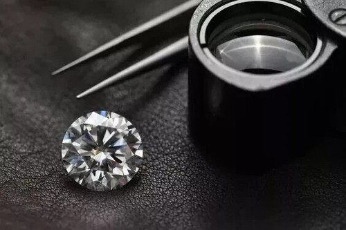 DIAMANTE NATURALE CERTIFICATO 0,50 CT TAGLIO TONDO GRADO D VVS1 +1 EXTRA OMAGGIO B18 - Foto 6 di 6
