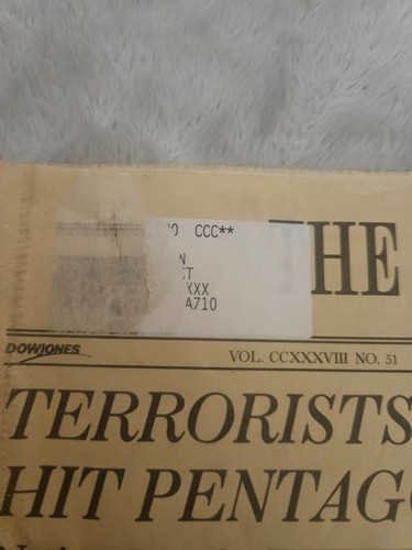 Periódico vintage del Wall Street Journal 11 de septiembre de 2001 - Imagen 5 de 7