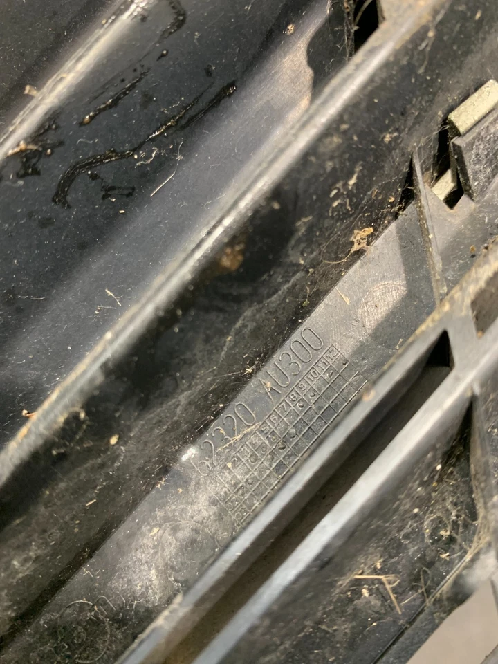 Nissan Almera 2006 parachoques delantero parrilla 62320au300 #2 Foto 3 de 3