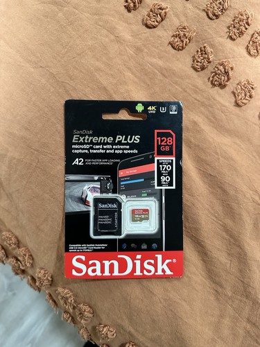 SanDisk Extreme PLUS 128GB microSDXC UHS-I/U3 Card with Adapter