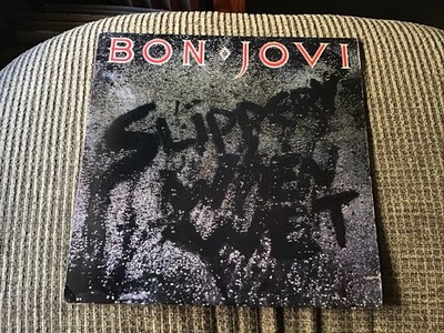 BON JOVI SLIPPERY WHEN WET 1986 LP MERCURY PRINT VINTAGE VINYL 10TRX