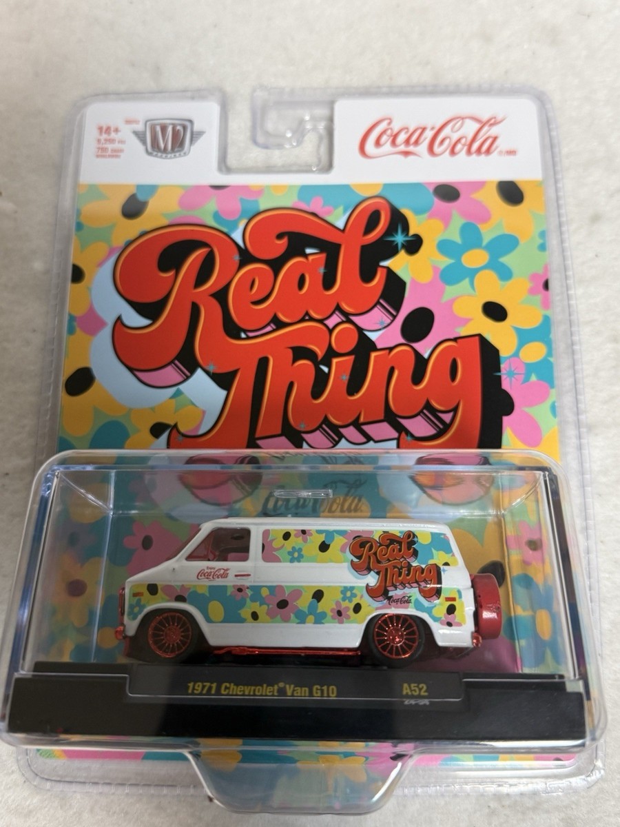 M2 Machines Coca-Cola Real Thing 1971 Chevrolet Van G10