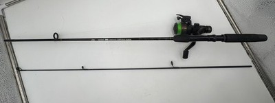 begineer baitcasting combos ProFISHiency Retro Baitcast Combo camo design of the Conolon Fishing Rod - Category_Baitcasting Reel Variant:Cork Split Grip