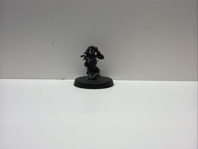 731 - Warhammer 40k asdrbael Vect slave girl metal OOP