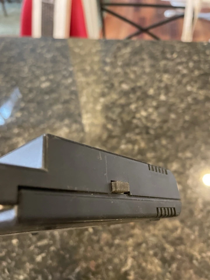 Vintage Commodore 64 AUTOMODEM Model 1650 - Image 3 of 4