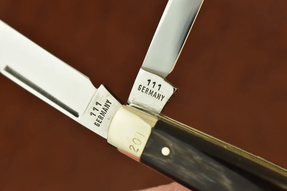 CUCHILLO CONGRESO CUERNO RARO GALLINA Y GALLO 111 ANIVERSARIO 1976 1/300 (27556) Foto 4 de 4