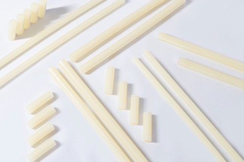 25 lbs 1/2" X 15" Hot Melt Glue Sticks. Good for General Packaging, Woodworking - Picture 4 of 7