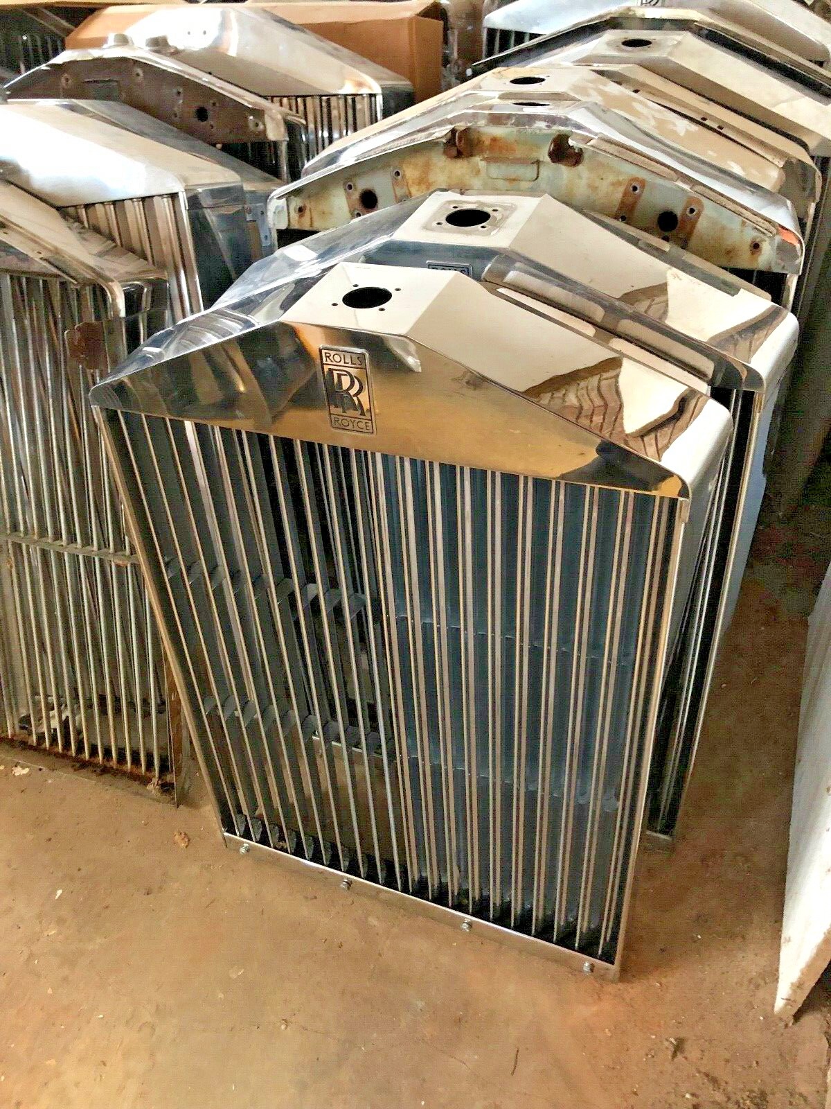 ROLLS ROYCE PHANTOM V CLOUD DOME LIGHT, BENTLEY. WORLDS LARGEST USED INVENTORY