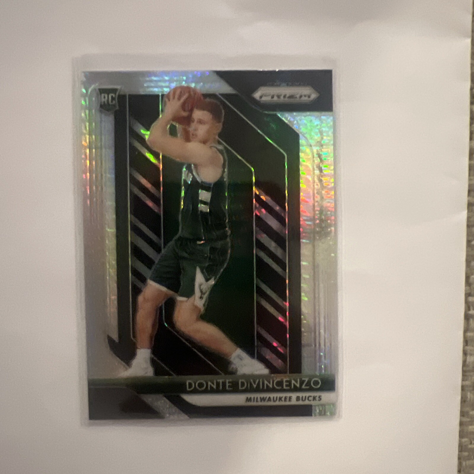 Donte DiVincenzo 2018-19 Panini Prizm Hyper RC #246 Milwaukee Bucks