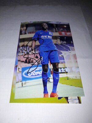 Signiertes Foto Demba Ba Shanghai Shenhua NEU MEGA RAR (2)