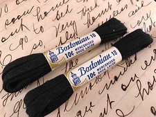 TWO PAIR OF VINTAGE NEW IN PACKAGE BLACK BOSTONIAN 18 SHOELACES