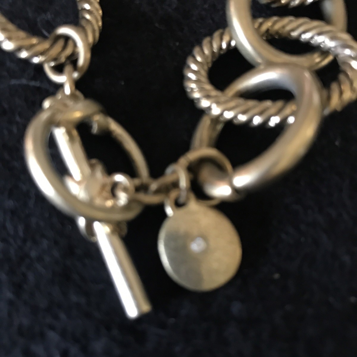 JNY Jones New York Bracelet Large Chain Link Gold Tone