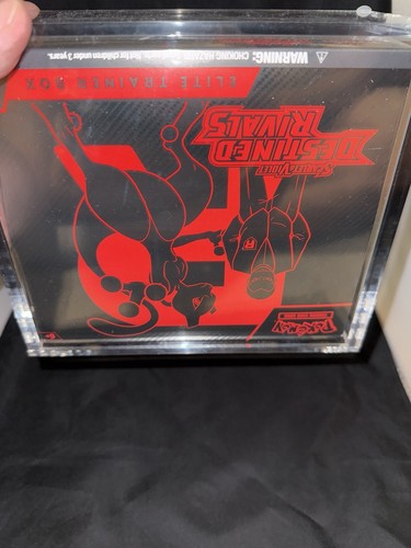 Pokemon ETB Elite Caja Entrenador Blanco Acampanado Premium Acrílico Imán Estuche de Protección - Imagen 5 de 6