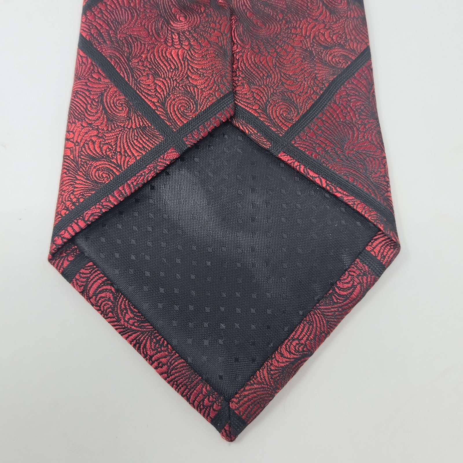 ​Stacy Adams Signature Gold Men's Tie Red Black Paisley Diamond Microfiber 3.5" image 6