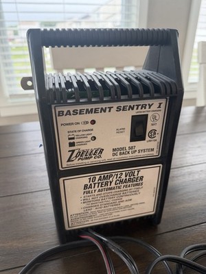 Zoeller Basement Sentry I Model 507  10 Amp-12V Battery Charger Tested Powers On