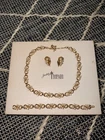 VINTAGE TRIFARI NECKLACE, BRACELET, & EARRINGS JEWELRY SET GOLD TONE FAUX PEARL