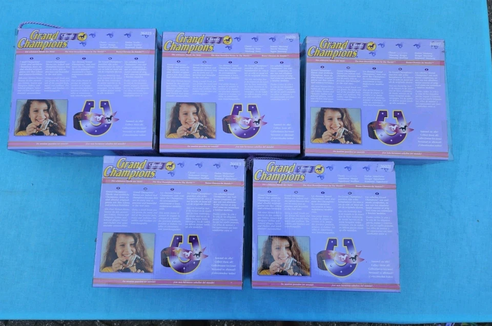 GRAND CHAMPIONS CLASSIC Pferde 26019,26021, 26025,26026 und 26027 - Bild 2 von 4