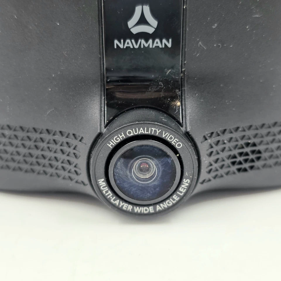 Navman MiVue 170 Safety Dash Camera 2.7 Inch LCD Wide Angle with Car Charger - Image 4 of 4