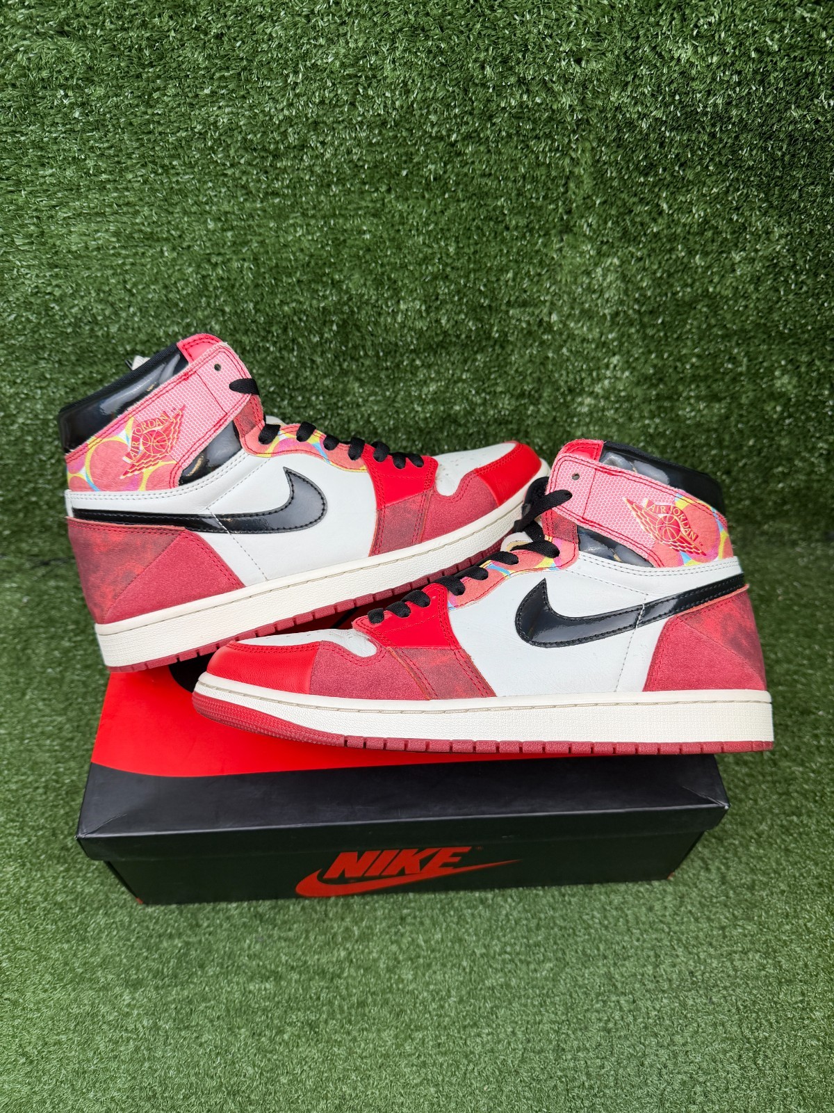 Size 10 - Jordan 1 Retro OG x Marvel High Next Chapter