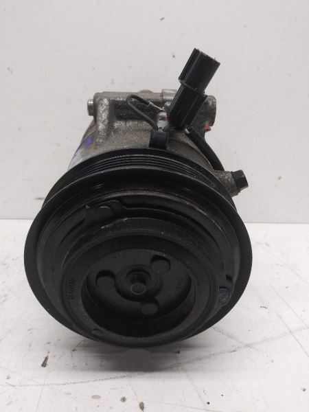 ayu26 OEM 97701-2s601 AC Compressor for Hyunadai Tucson Gl 2.0L