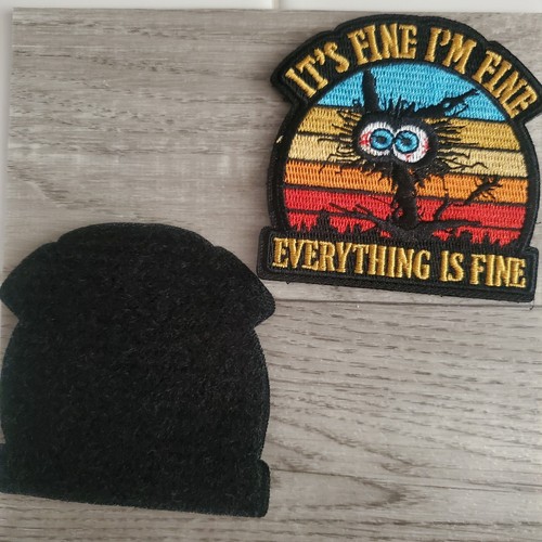ITS FINE IM FINE Sarcástico Divertido Táctico Moral Parche Gancho y Lazo - Imagen 2 de 2