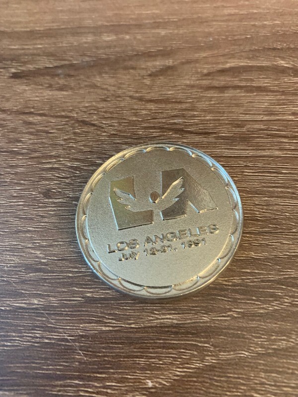 LOS ANGELES 1991 US OLYMPICS FESTIVAL COIN 1.5" IN SIZE