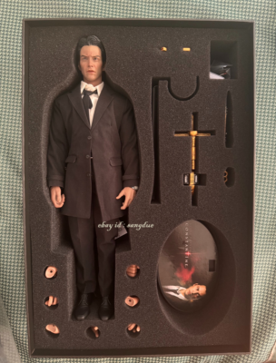 PRESENT TOYS 1/6 PT-sp10 Constantine 12'' Collectible Action