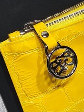 Pochette Tosca Blu Giallo Croc-Goffrata Pelle di Pecora Cerniera Motivo Charm Nuova con scatola