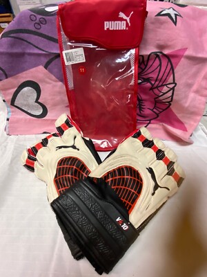 Puma Goal Keeper Red/Black/White Gloves Size 11 V4.10