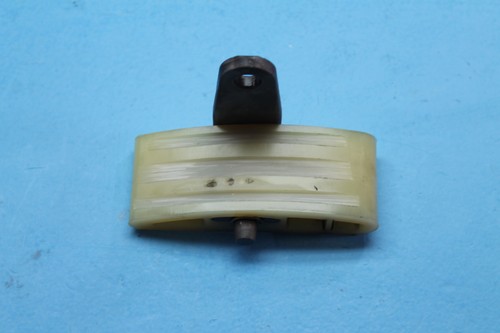 1348 05 HARLEY-DAVIDSON SOFTAIL PRIMARY CHAIN TENSIONER GUIDE PAD - Picture 2 of 6
