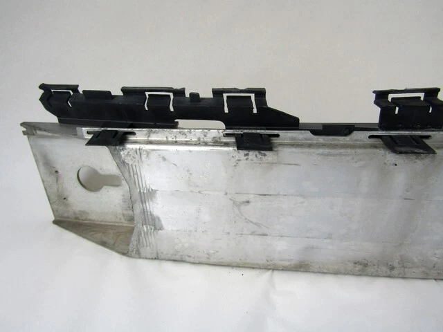 09151514 TRAVERSA PARAURTI ANTERIORE VOLVO V70 SW 2.5 D 103KW 5M 5P (1999) RICAM - Imagem 2 de 4