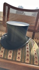 Neuwertiger Chapeau Claque Zylinder mit Hutschachtel 1900 Exposition Universelle