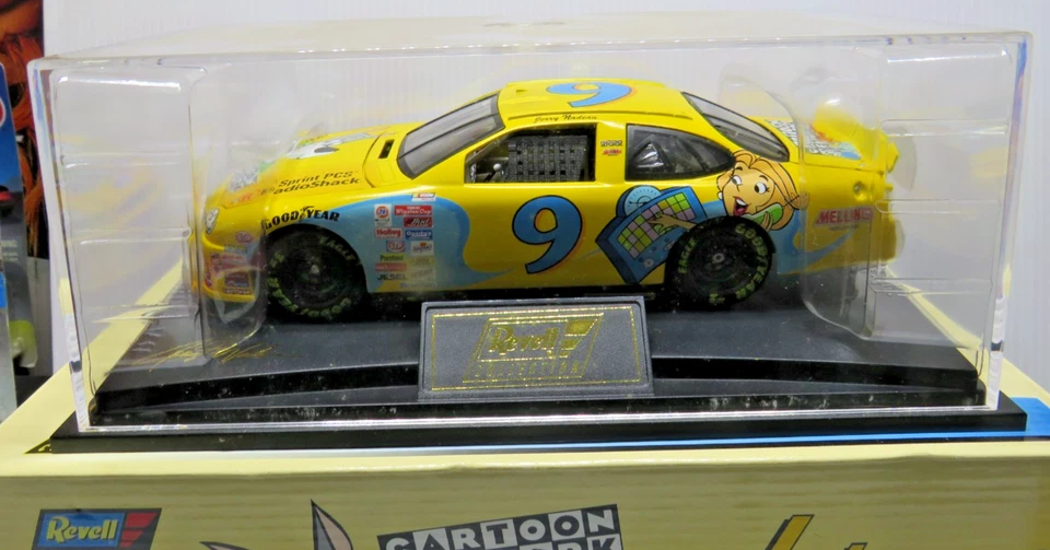 Jerry Nadeau Escala 1:24 Cartoon Network Supersónicos REVELL #9 Diecast Nascar Stock Foto 4 de 4